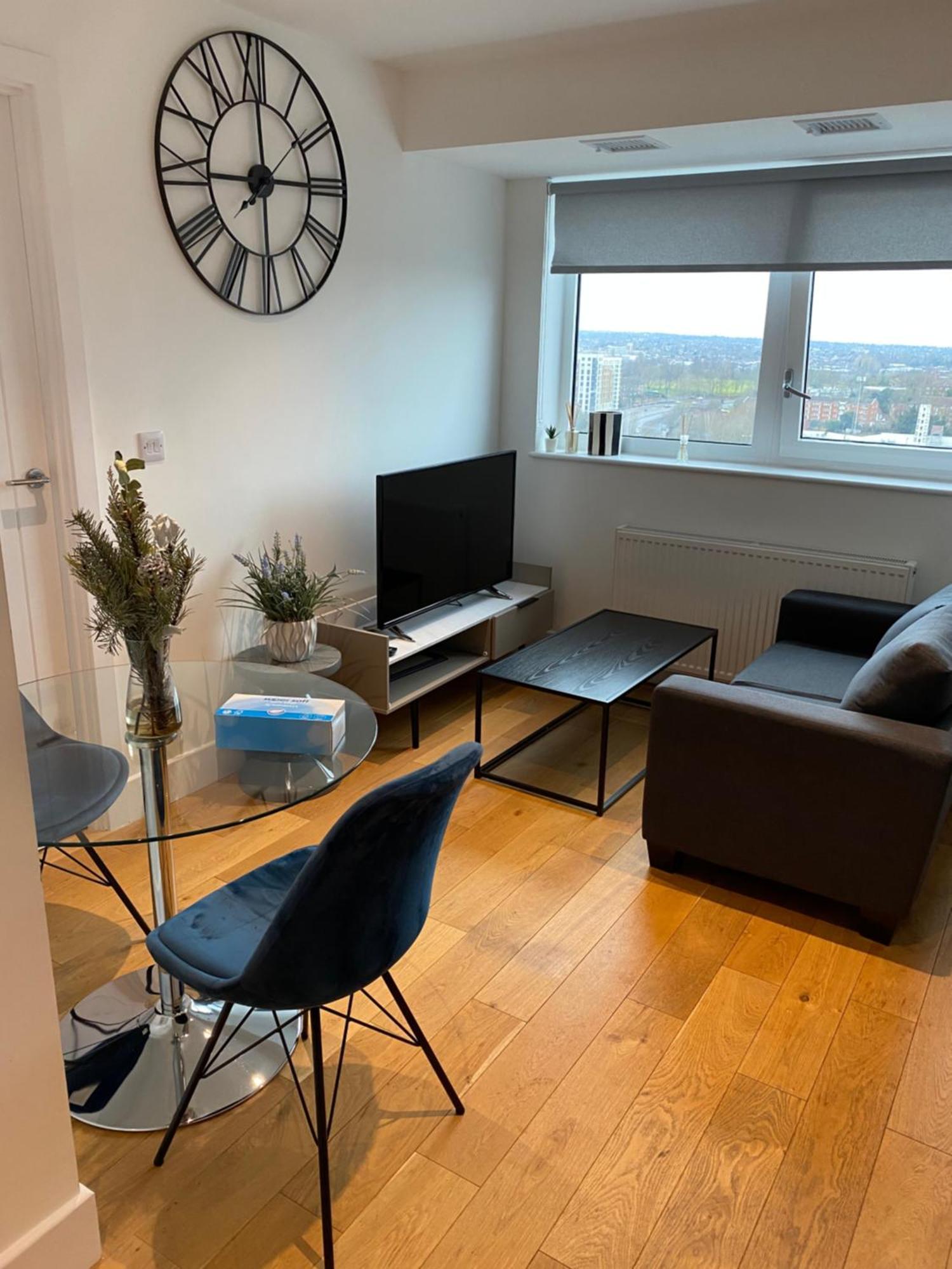 Morden 1 Bedroom City- Apt Central Stylish Living Croydon kerület Kültér fotó